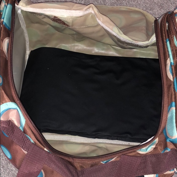 Cute Duffle Bag with Strap - Picture 5 of 8